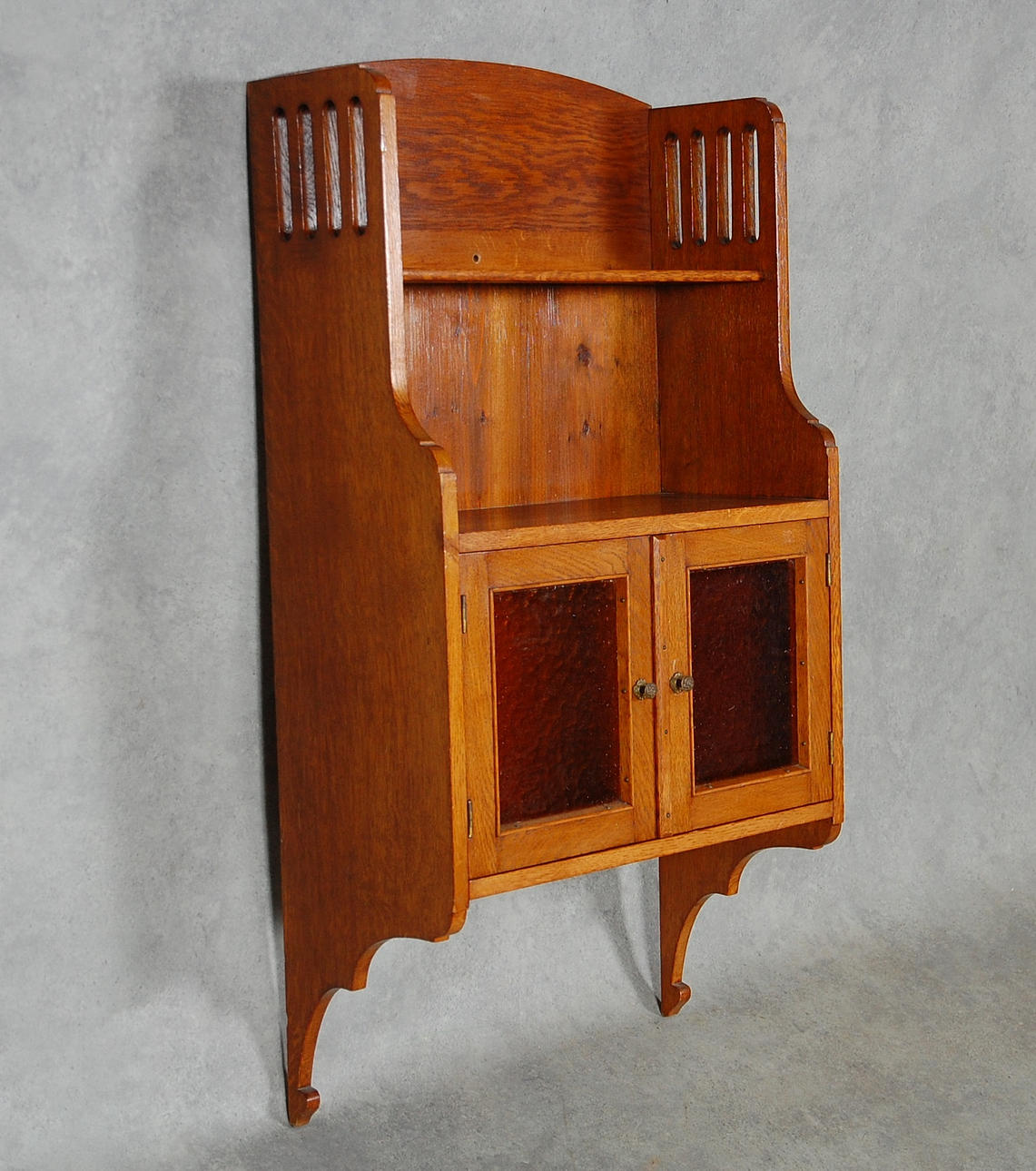 HYLLA, jugend, 1900-talets början.