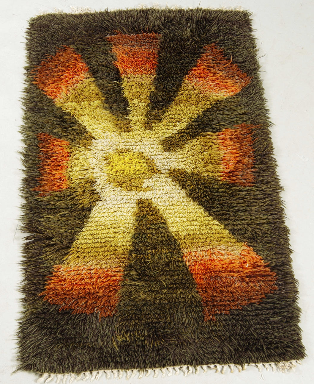 CARPET, rya, 125 x 75 cm.
