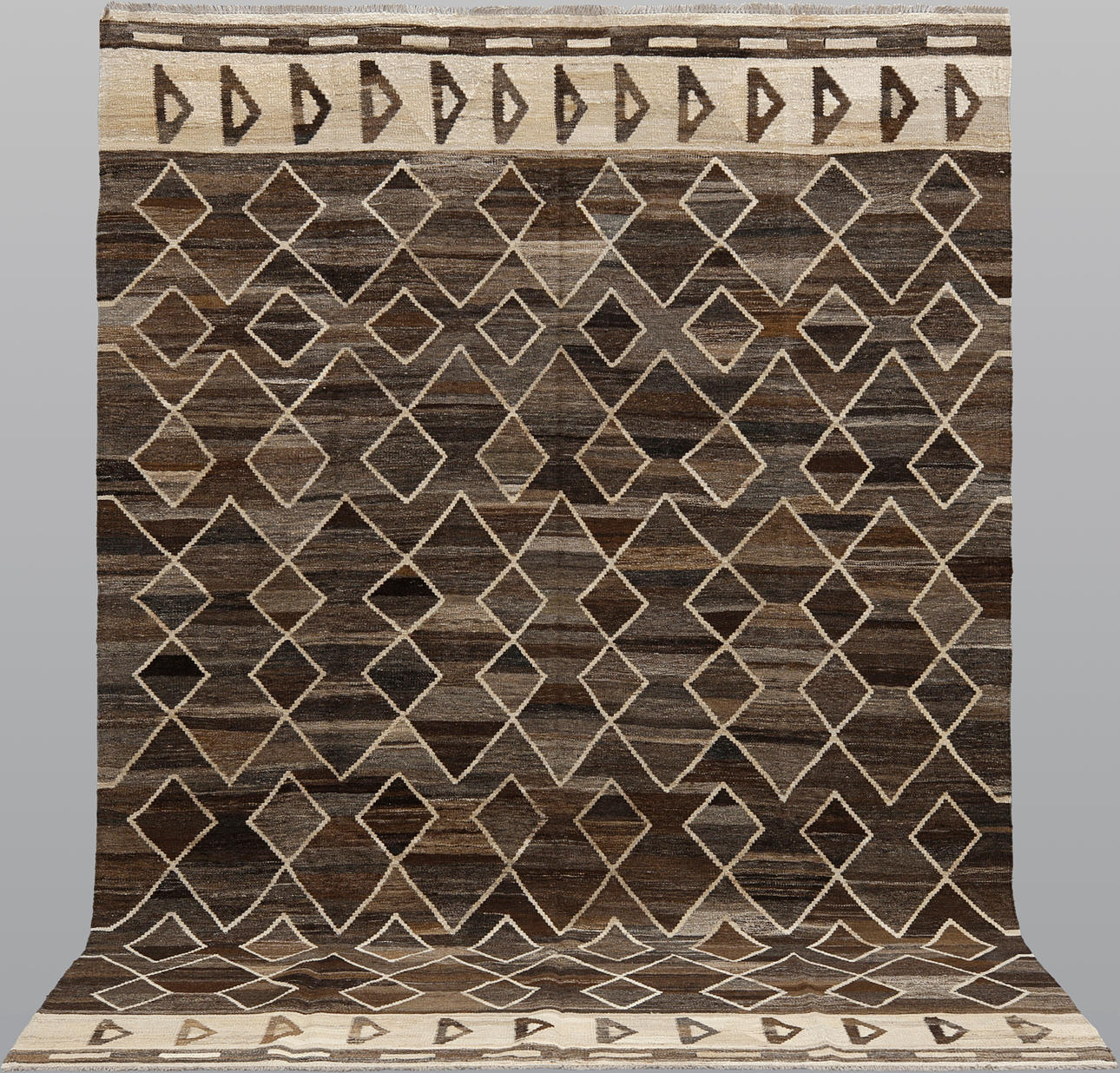 MATTA. Kelim, marocko design, 292 x 210 cm.