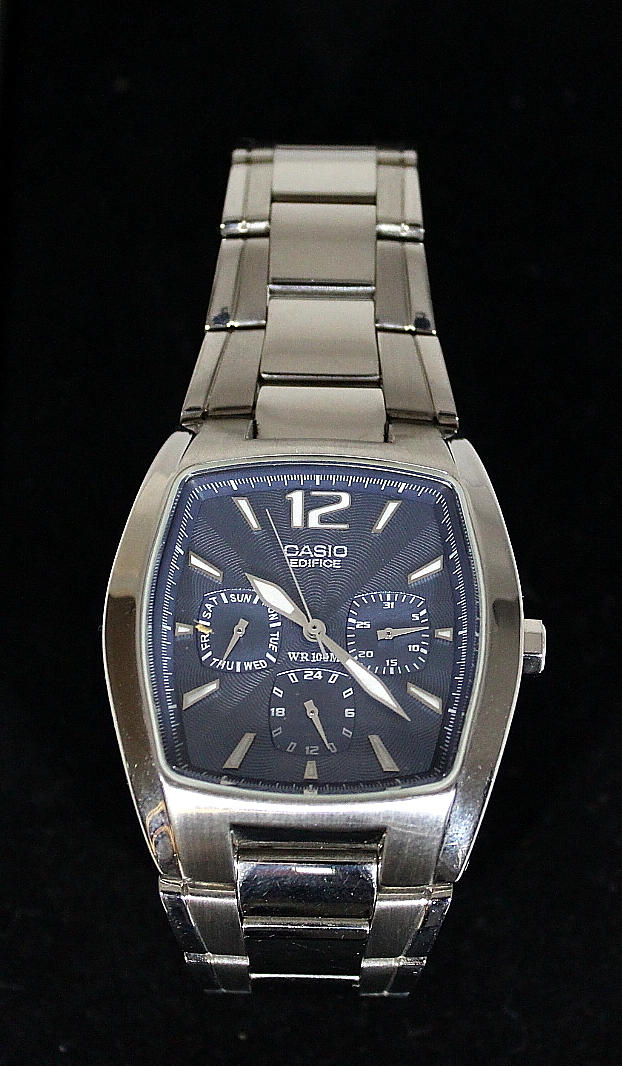 KLOCKA, Casio Edifice.