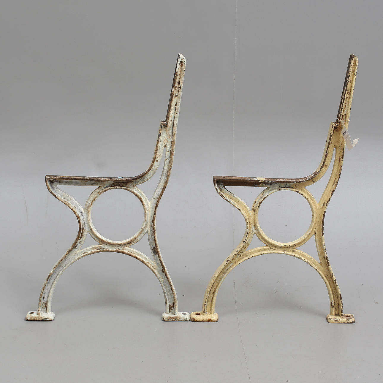 SOFFGAVLAR/GJUTJÄRN.