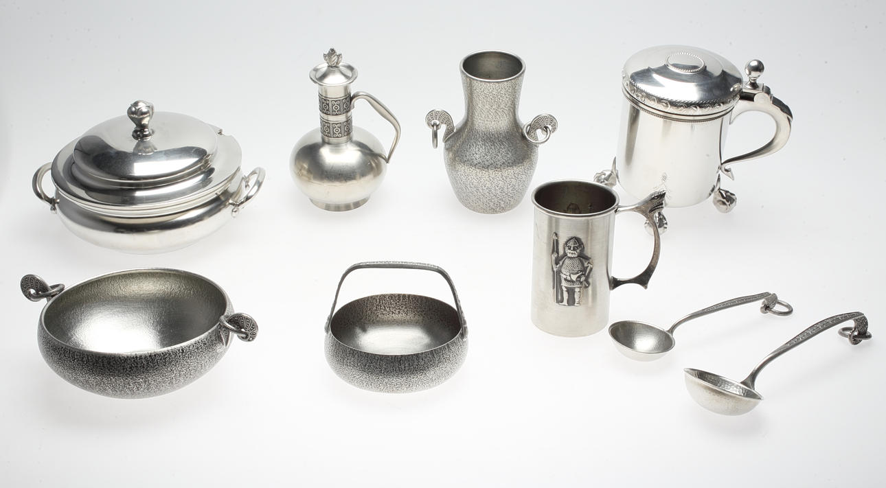 NORSKT TENN, 9 delar, 1900-tal.