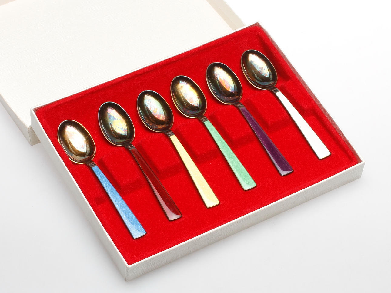 SKEDAR, 6 st, silver och emalj, T h Marthinsen, Norge.