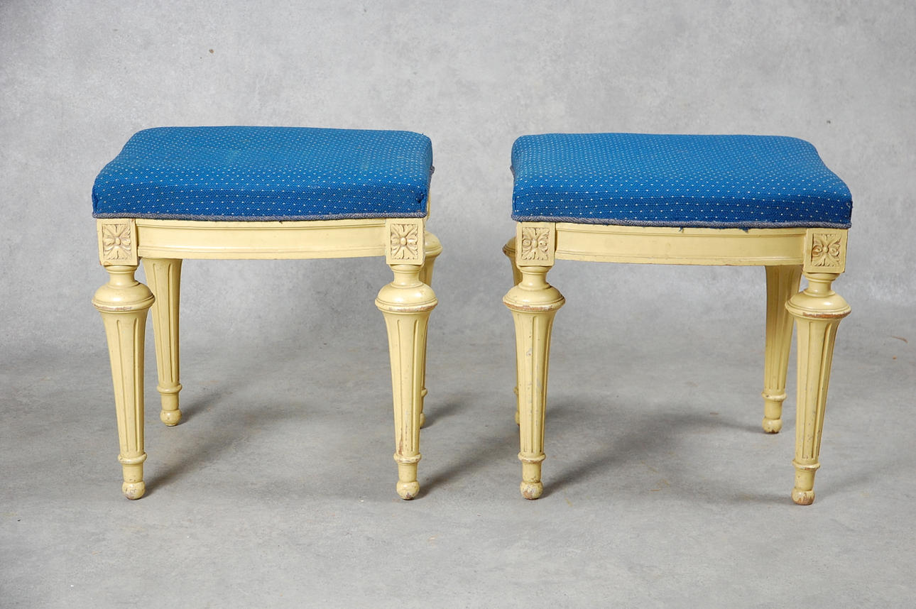 TABURETTER, 1 par, gustaviansk stil, 1900-tal.