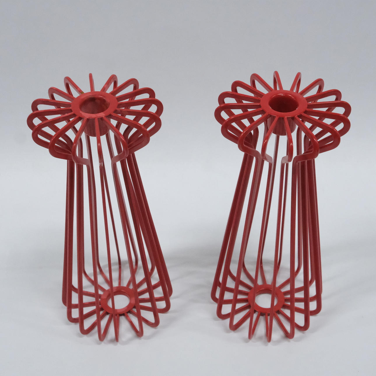 IKEA. LYSESTAGER, ET PAR.