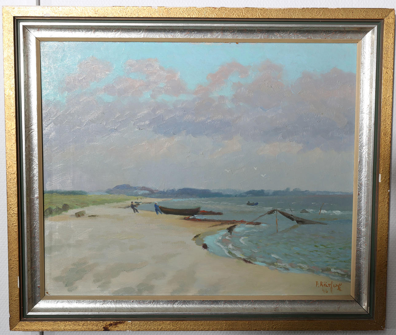 FRITZ KÄRFVE. Olja på pannå, Strandremsa med fiskebåtar, signerad, daterad -46.