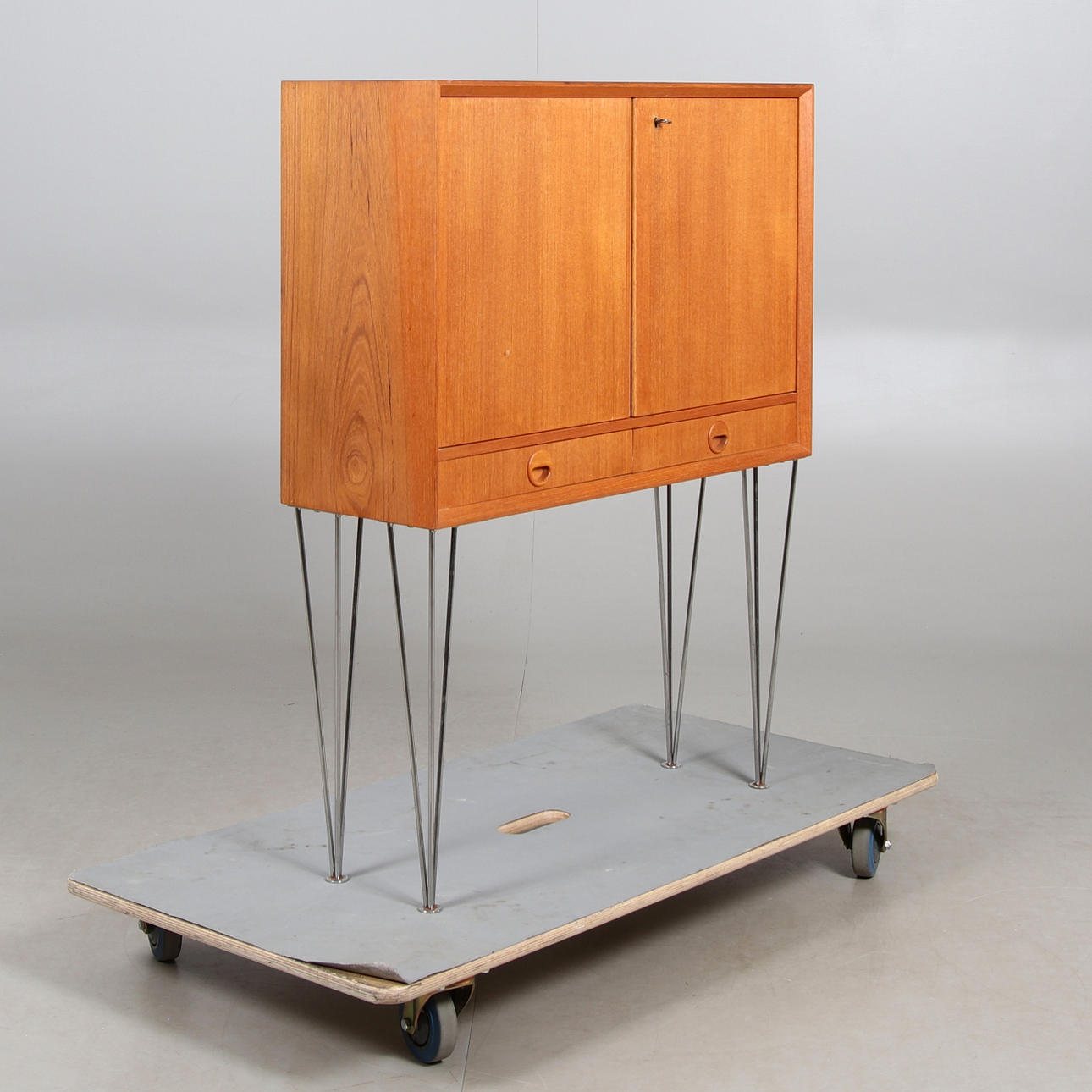 BARSKÅP, teak, 1960-tal.