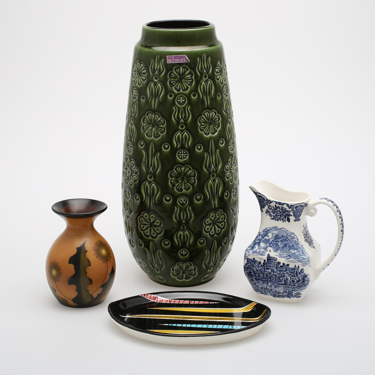 PORSLIN, KERAMIK, 4 delar, bl.a golvvas Scheurick Tyskland.