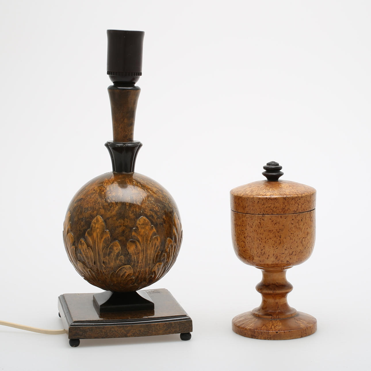 BORDSLAMPA, trä samt BURK med lock, masurbjörk.