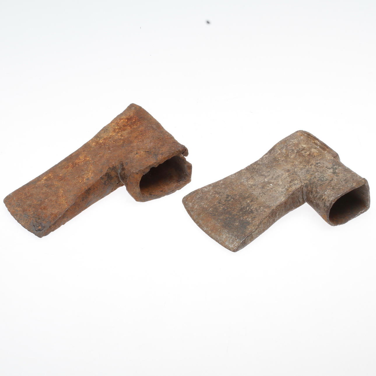 YXOR, 2 st, järn, 1800-tal.