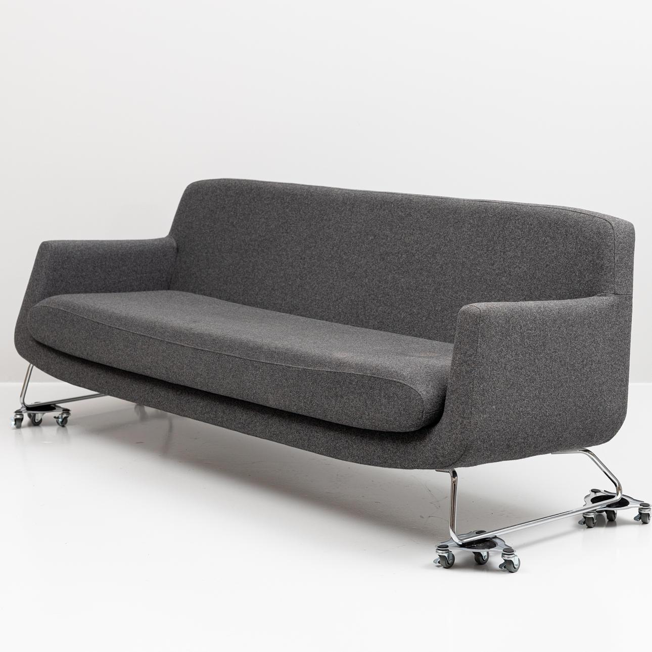 ALEXANDER LERVIK. Soffa, "Jefferson", Skandiform, 2000-tal.