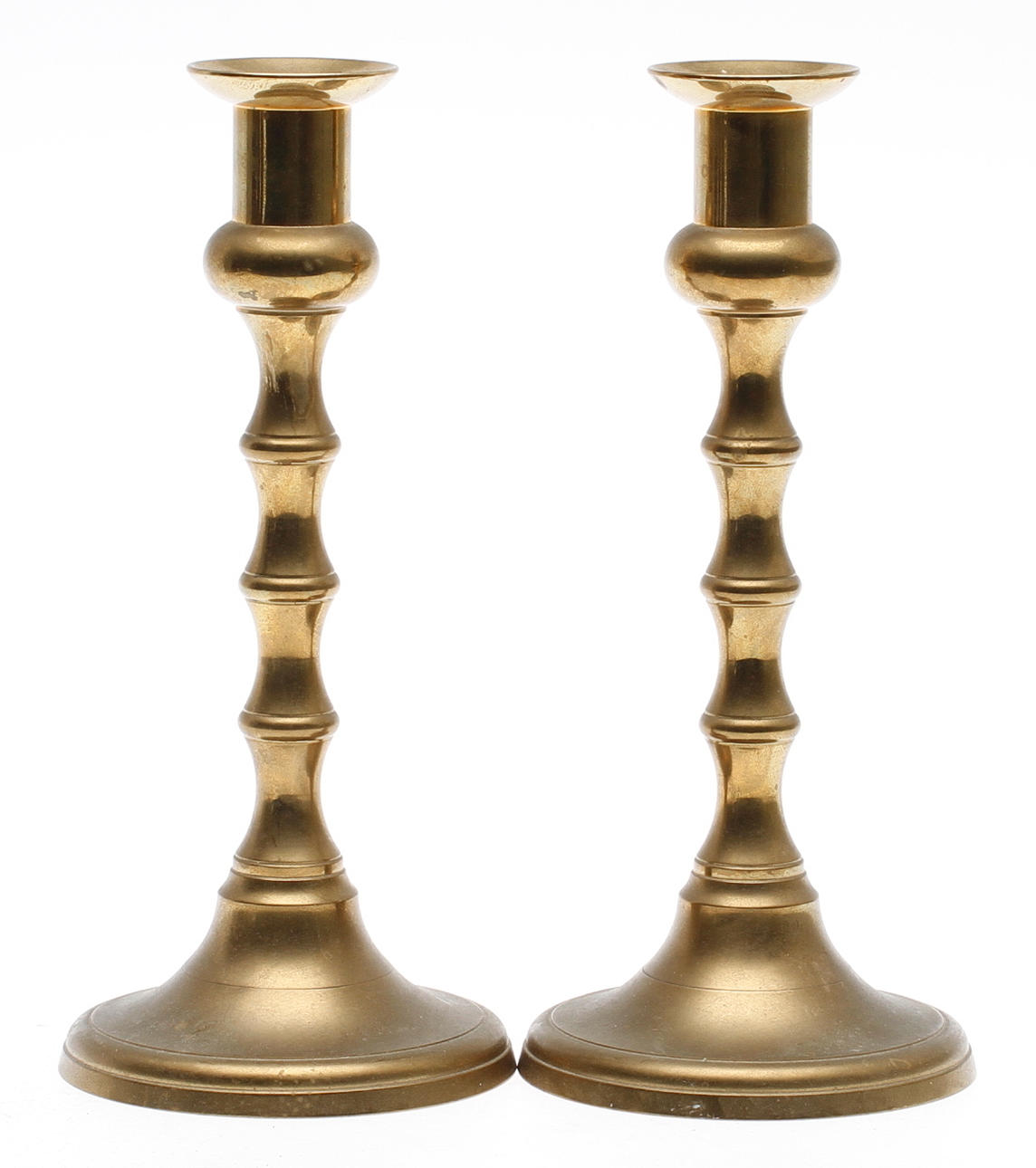 LJUSSTAKAR, ett par, mässsing, Gusum.