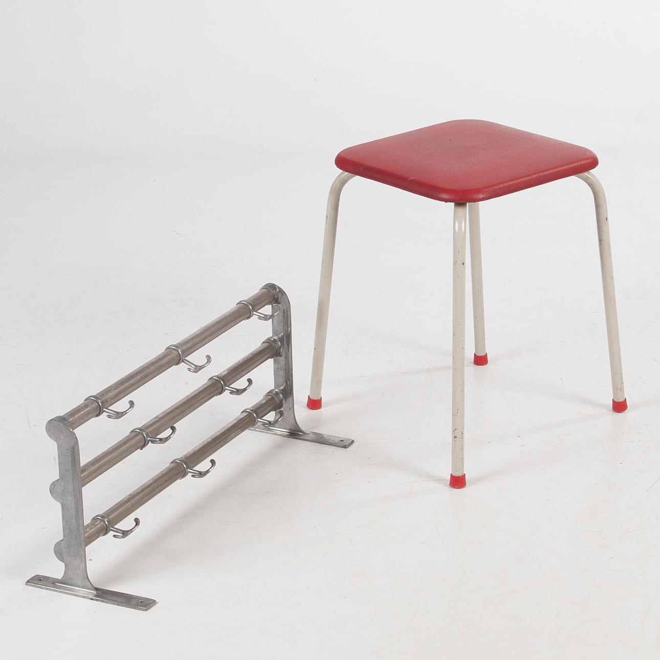 PALL OCH HATTHYLLA. Funkis.