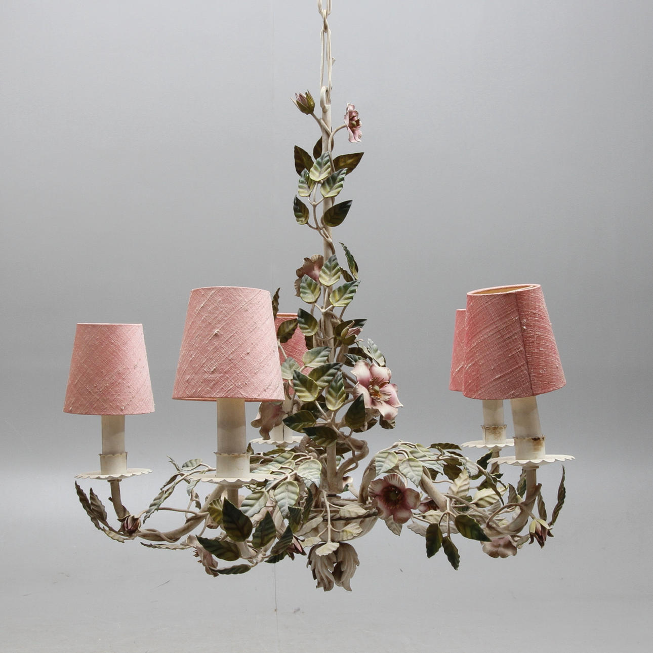 LJUSKRONA, blomsterdekor, omkring 1900-talets mitt.