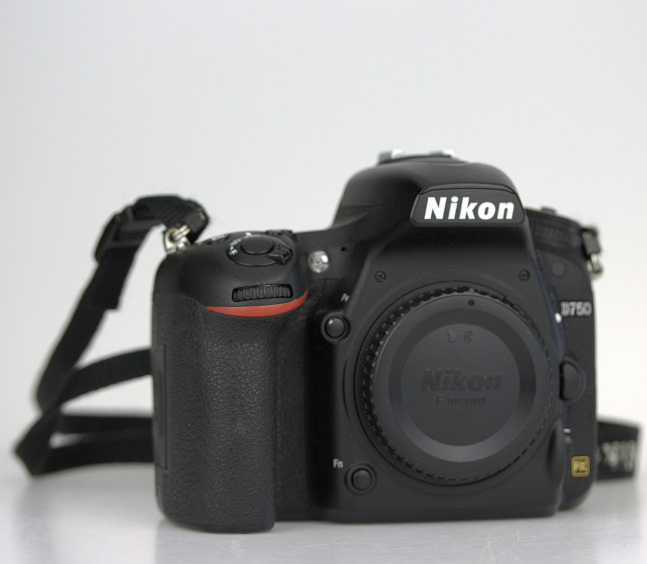 DIGITAL SYSTEM CAMERA, Nikon (d) 750 (6144626), contemporary.