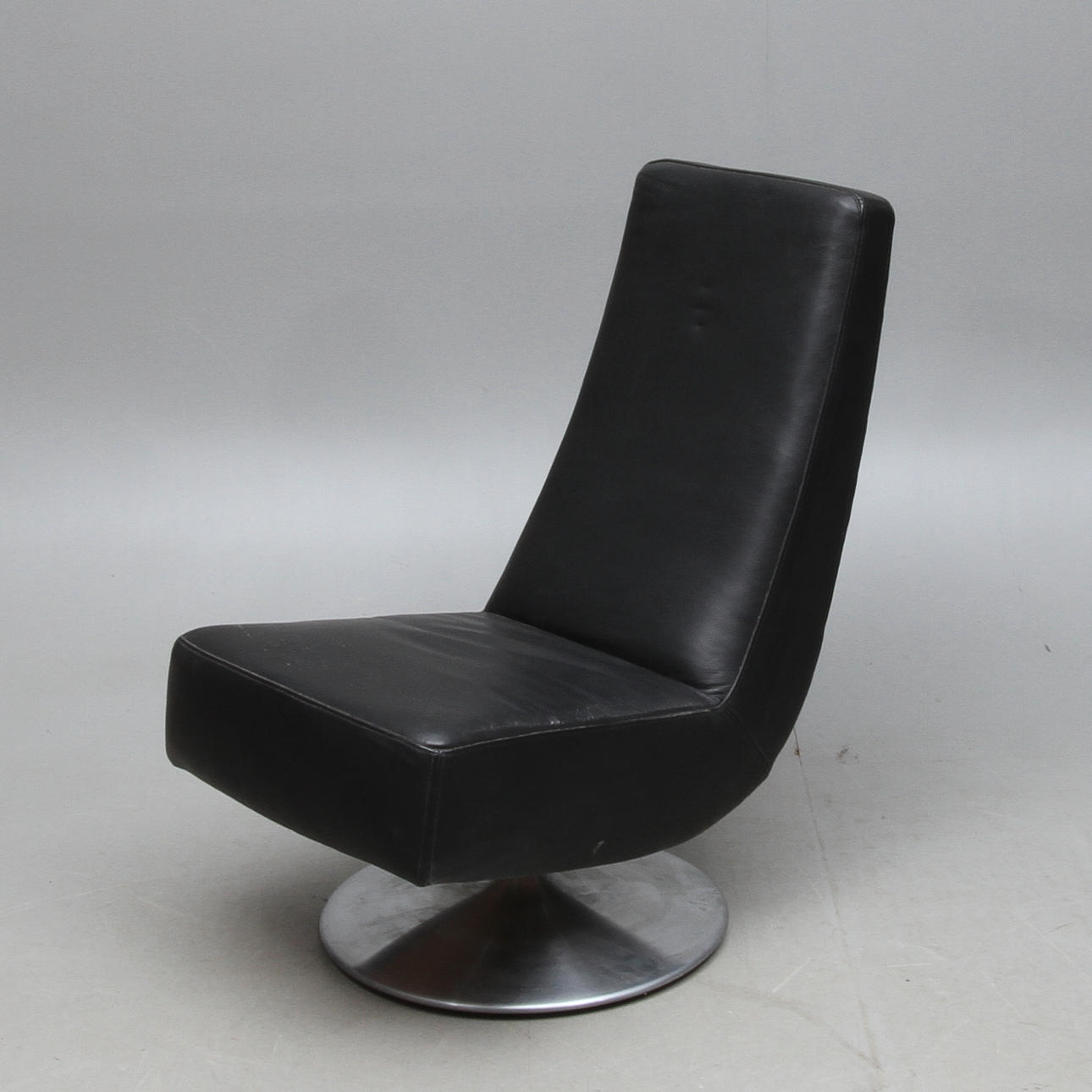 FÅTÖLJ, "Tema", Bellus, 2000-tal.