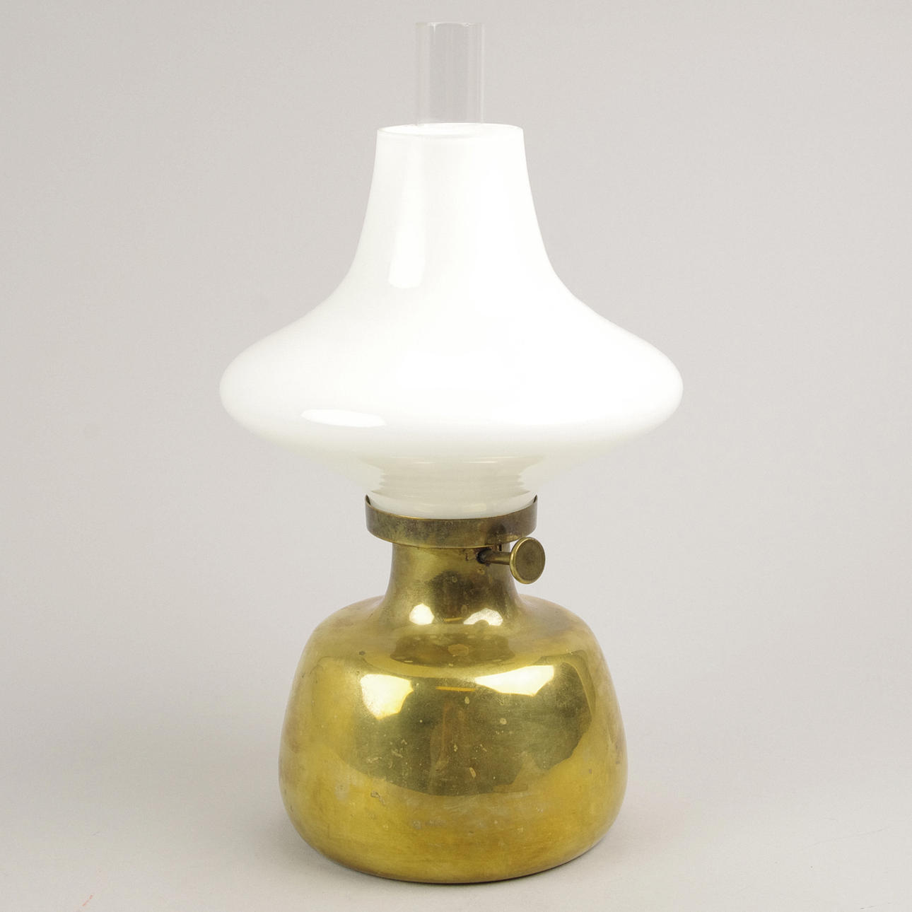 BORDSFOTOGENLAMPA, "Petronella", Henning Koppel, Louis Poulsen.