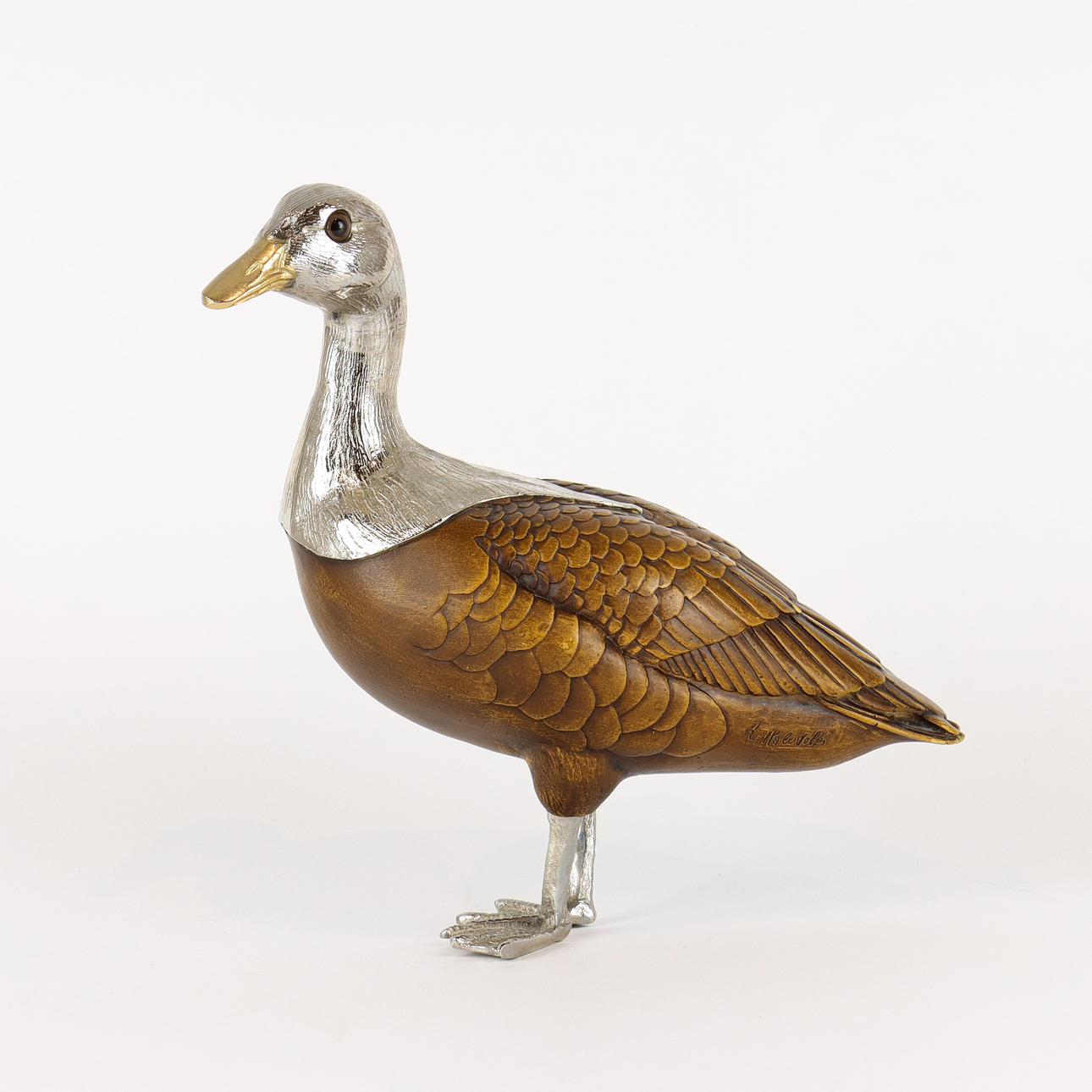 ELLI MALEVOLTI sculpture.