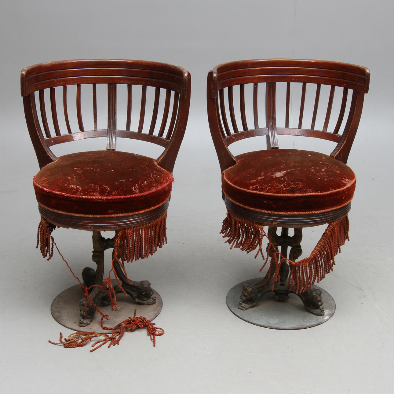 FARTYGSSTOLAR, 2 st, omkring sekelskiftet 1900.