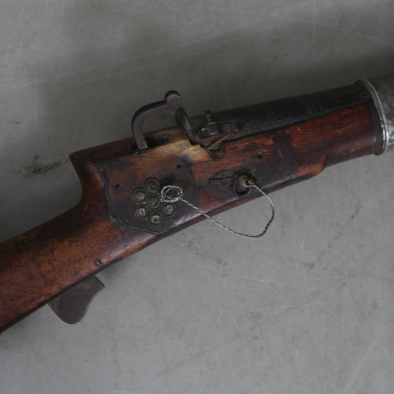 KUONOLUKKOMUSKETTI, orientalisk 1800-tal.