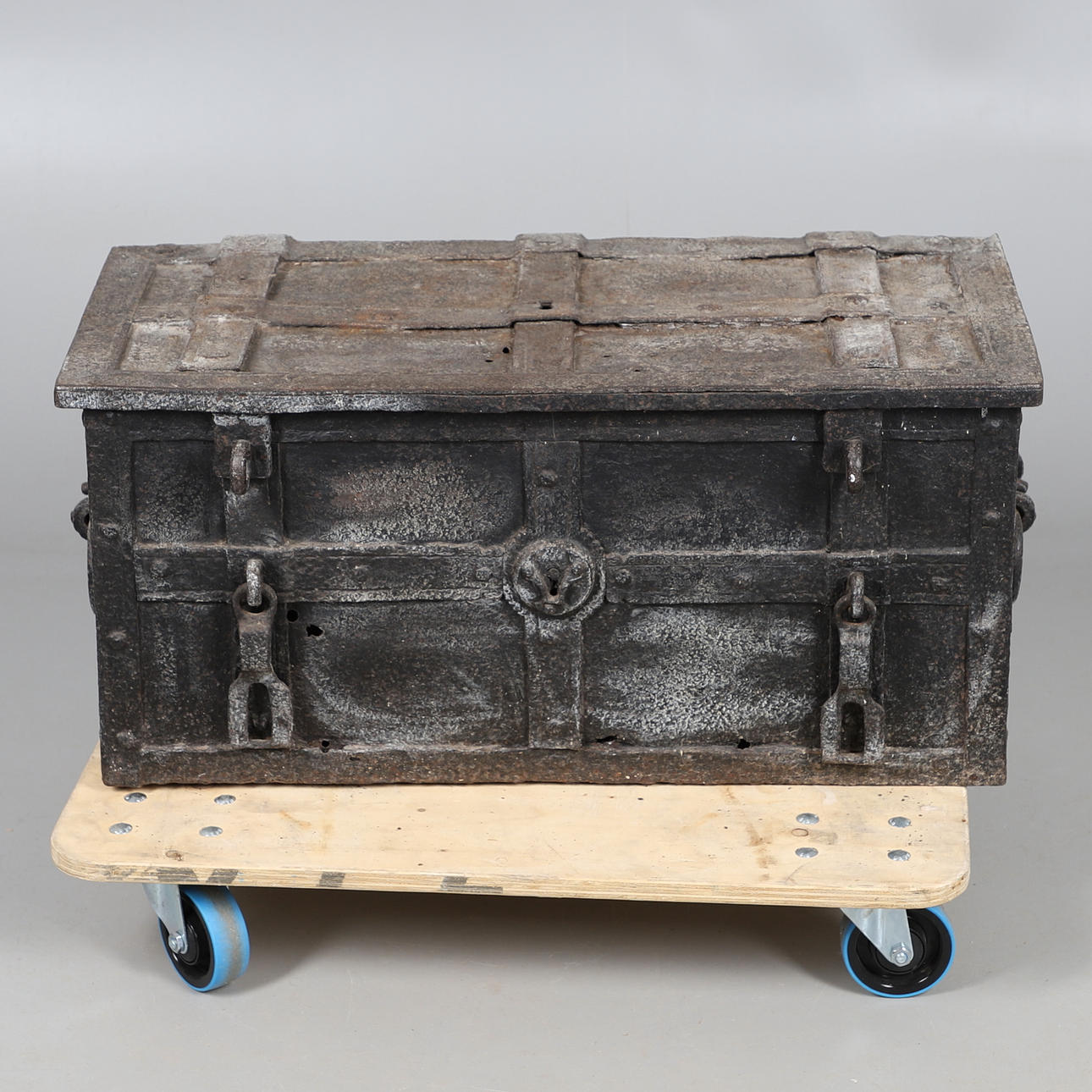 ANTIIKKI ARMADA ARKKU.