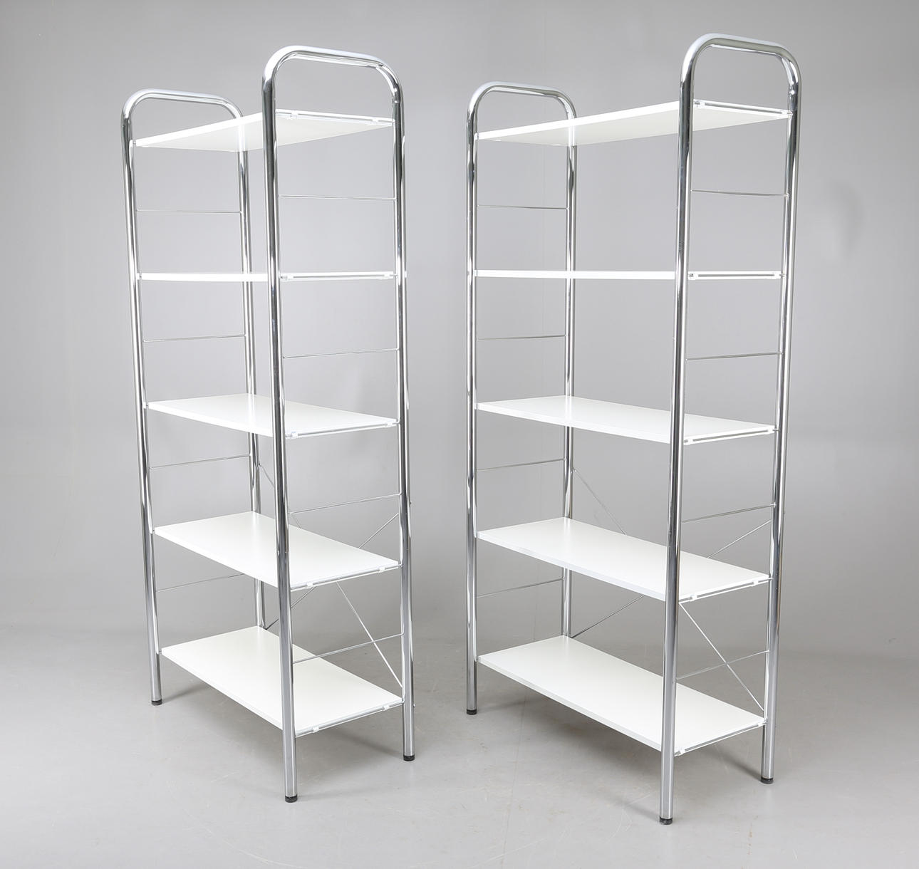 BOKHYLLOR, 1 par, stål, 1900-tal.