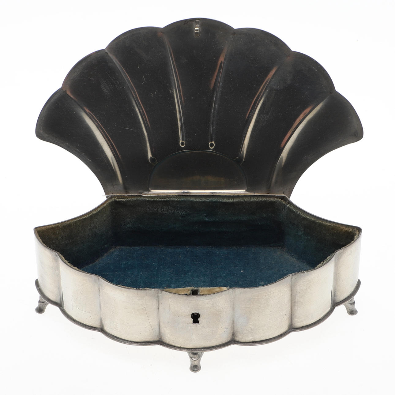 A tin box, art deco, 1930s/40s.
