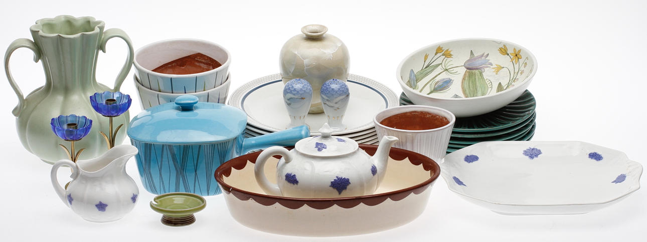 KERAMIKFÖREMÅL, 29 delar, Rörstrand, Bing&Gröndahl, Gustavsberg, Ekeby, LJUSSTAKE, Ystad metall.