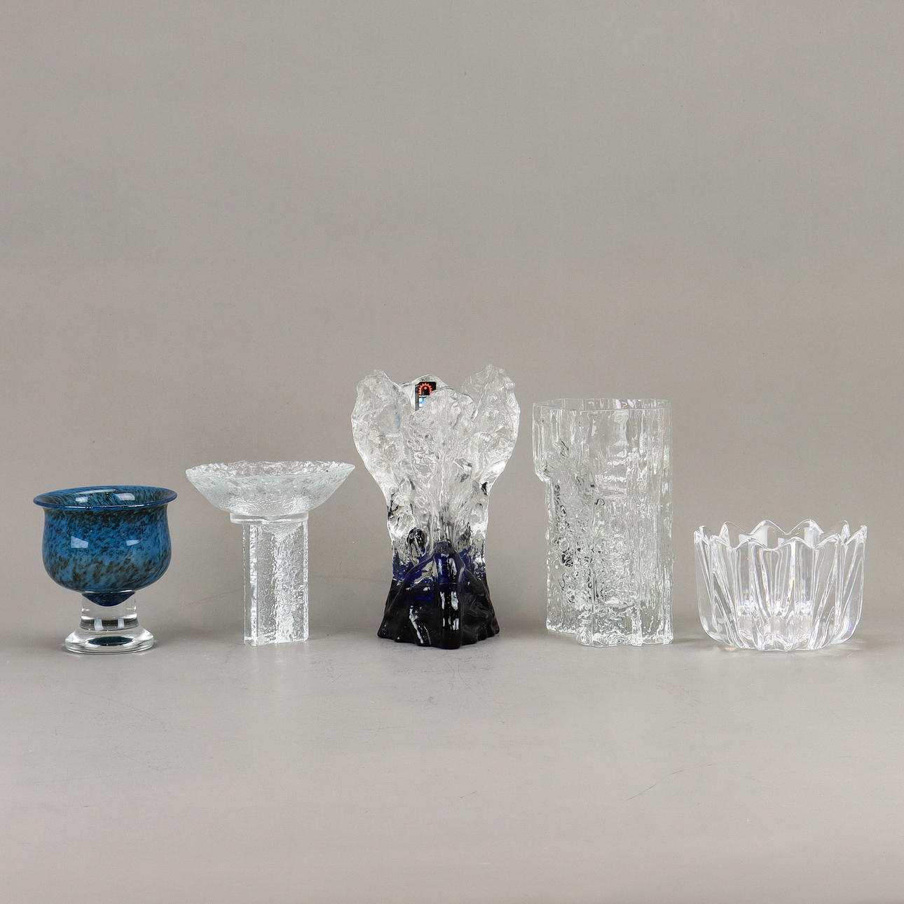 LASIESINEITÄ 5 kpl.