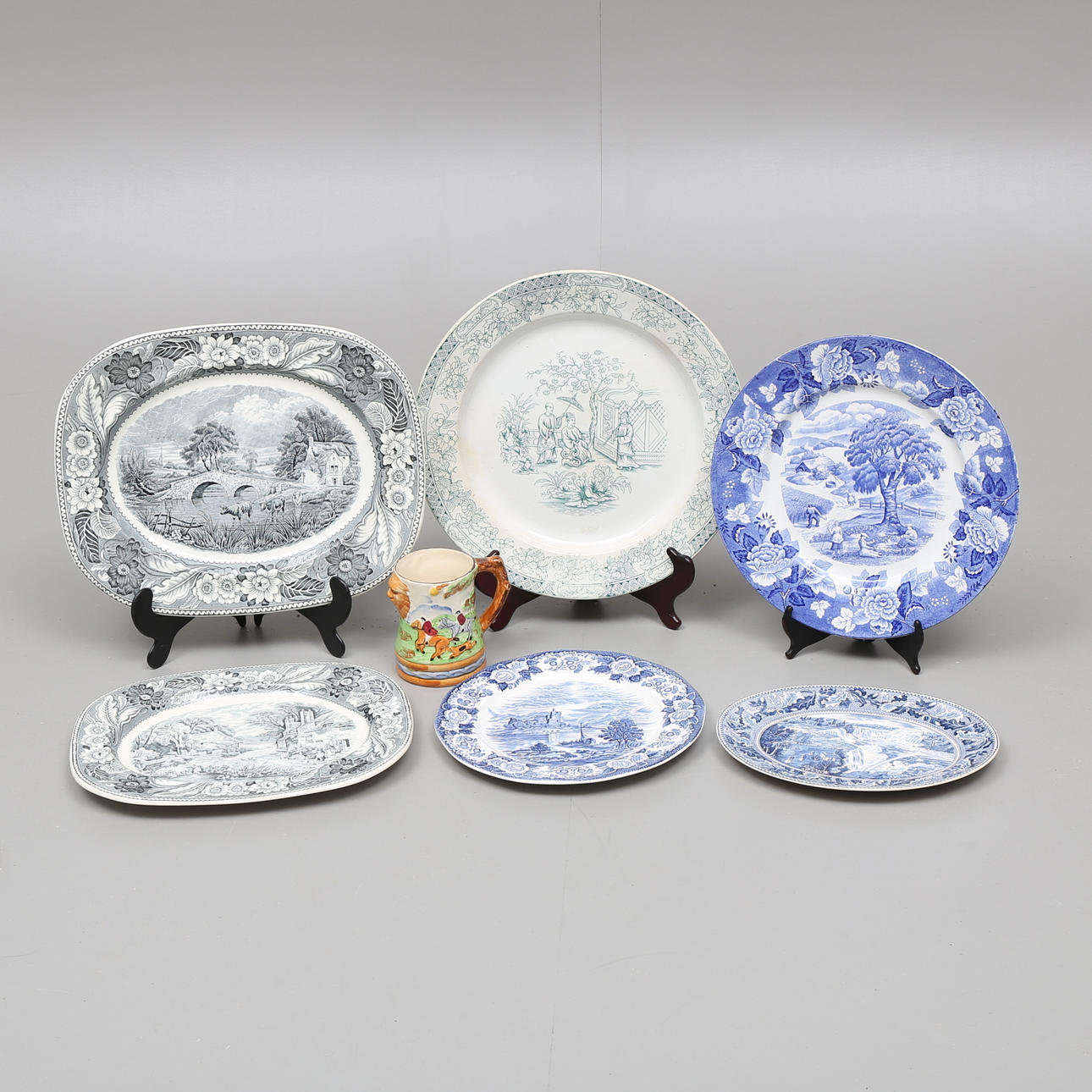 UPPLÄGGSFAT, 6 st samt ÖLSEJDEL; Johnson Bros, E Wedgwood, Gustafsberg m.m.