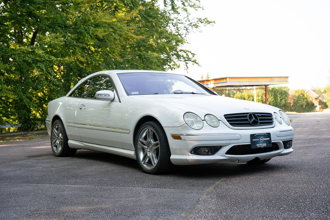 MERCEDES BENZ, modelo CL500, 2004.
