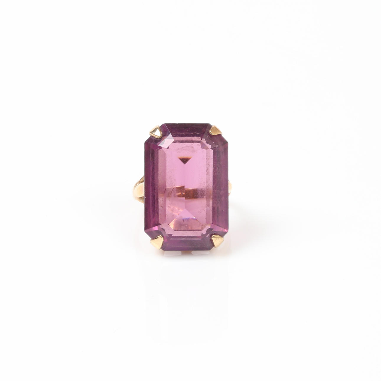 VINTAGE 9CT GULDPASTA RING.