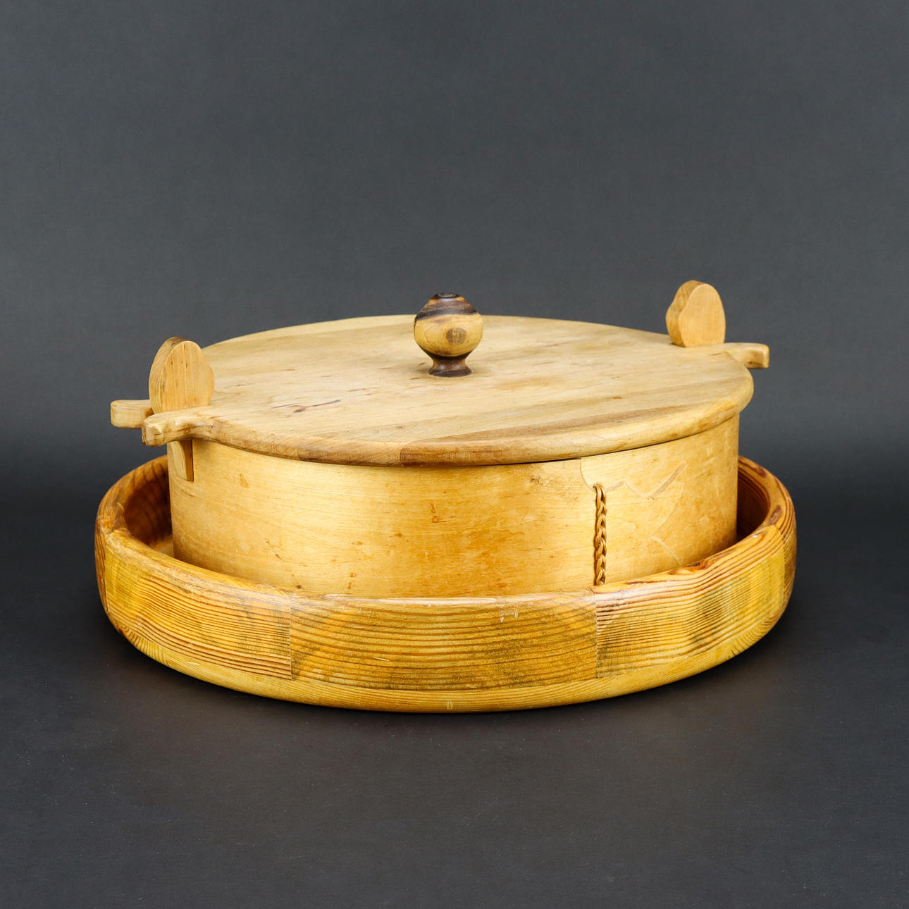 BRÖDBURK OCH BRÖDFAT trä.