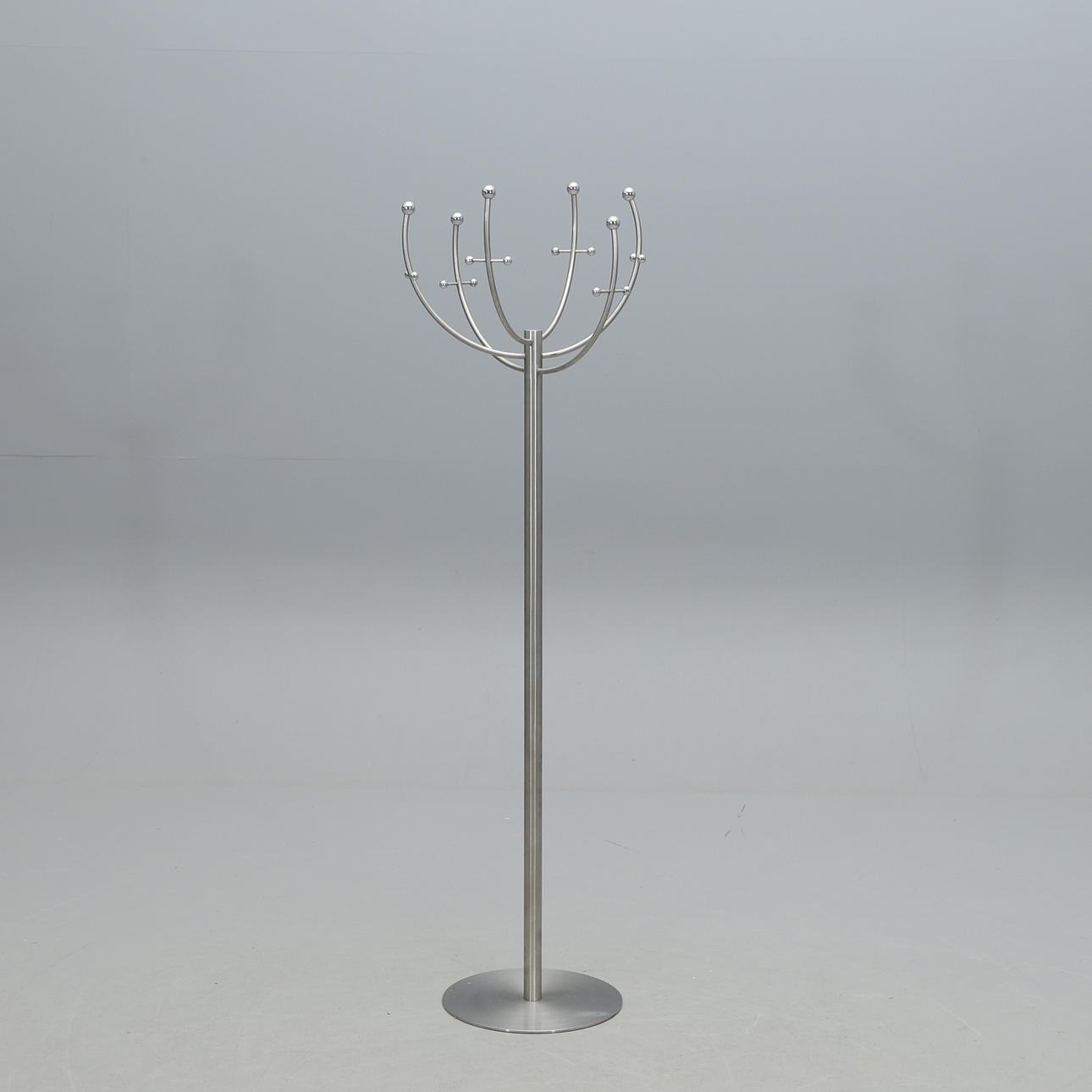 TAMBOURMAJOR, modern production.