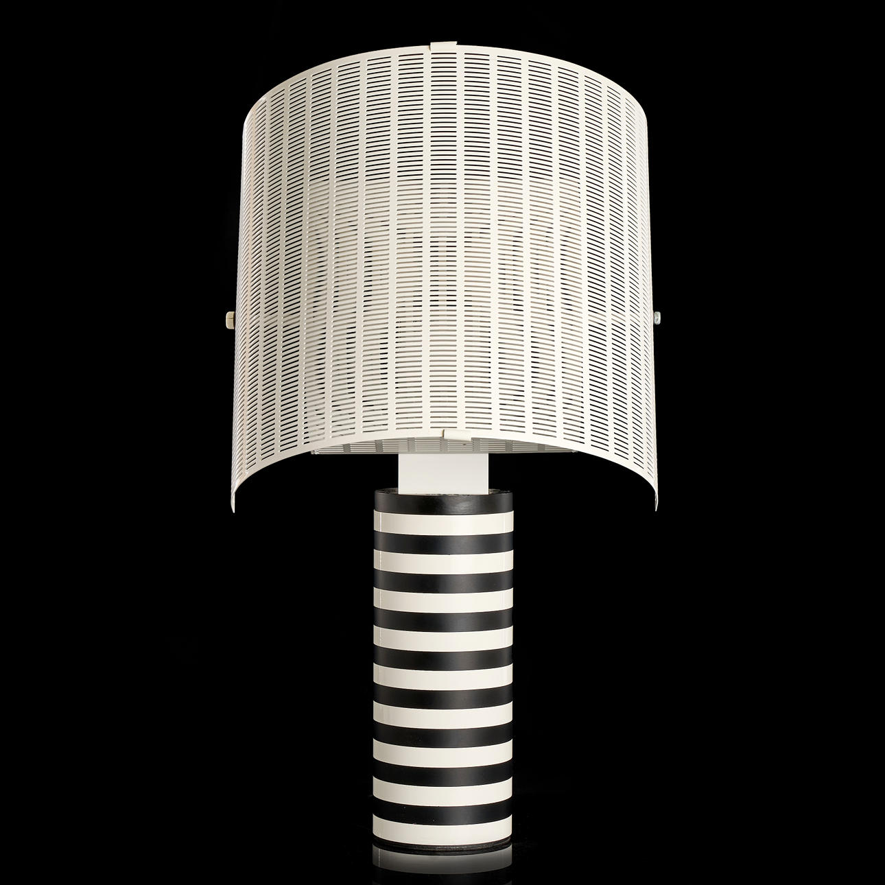 MARIO BOTTA, table lamp “Shogun” for Artemide, designed in 1986.