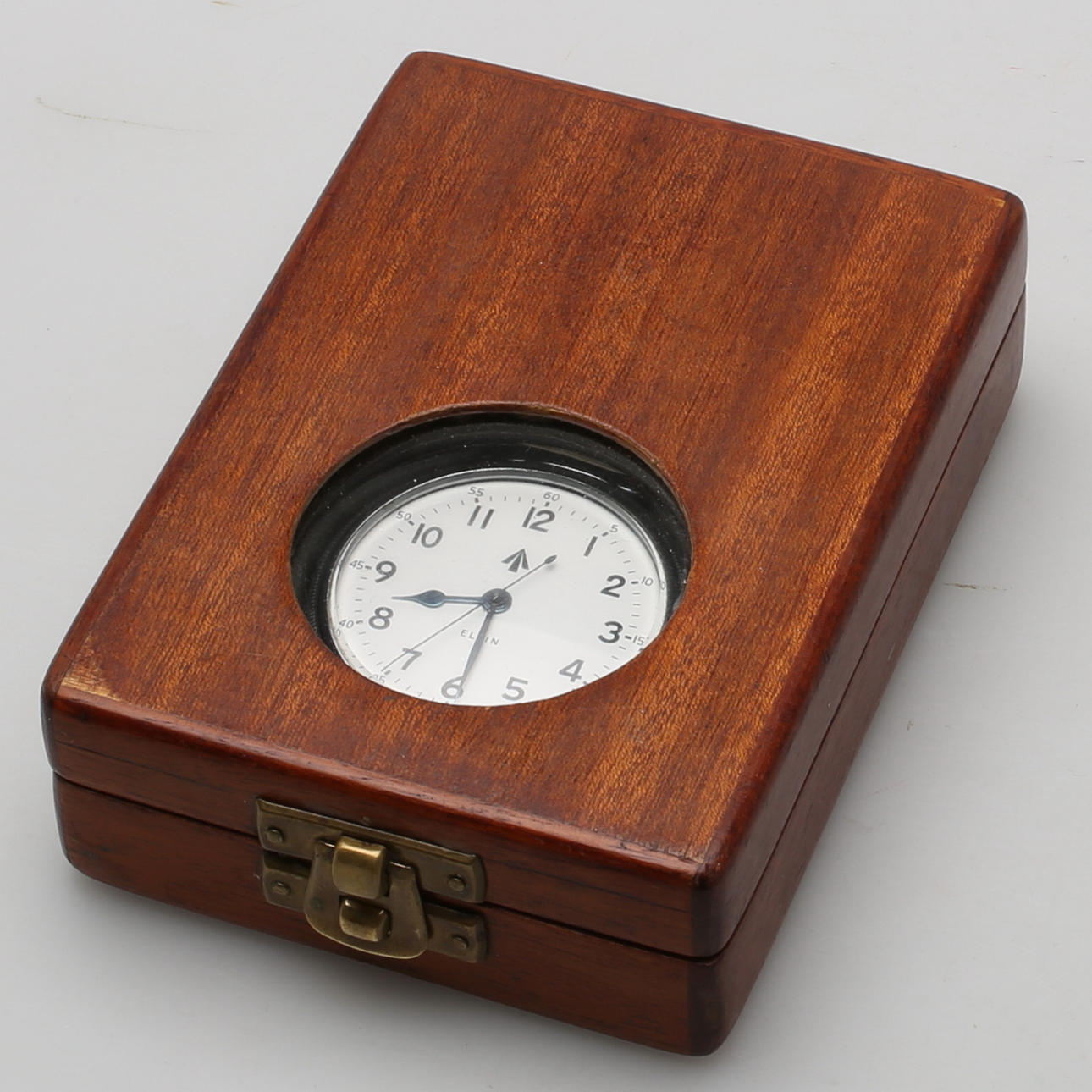 DÄCKSUR, Elgin, USA.