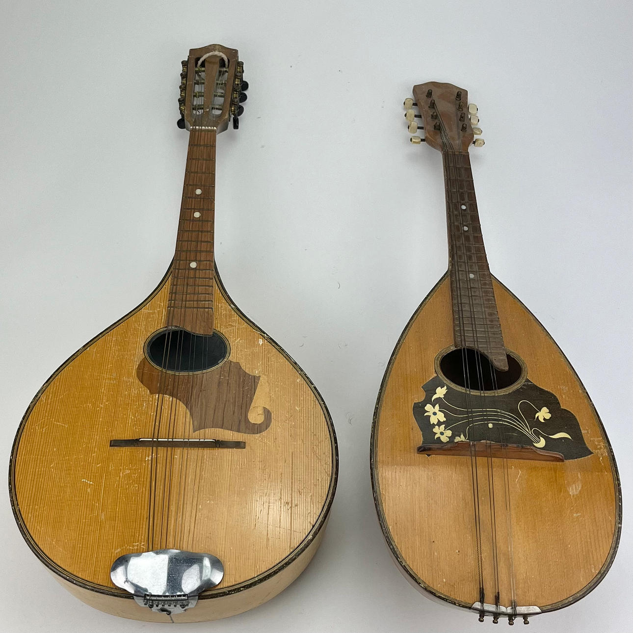 DOS MANDOLINAS, M&G Casella, Italia.