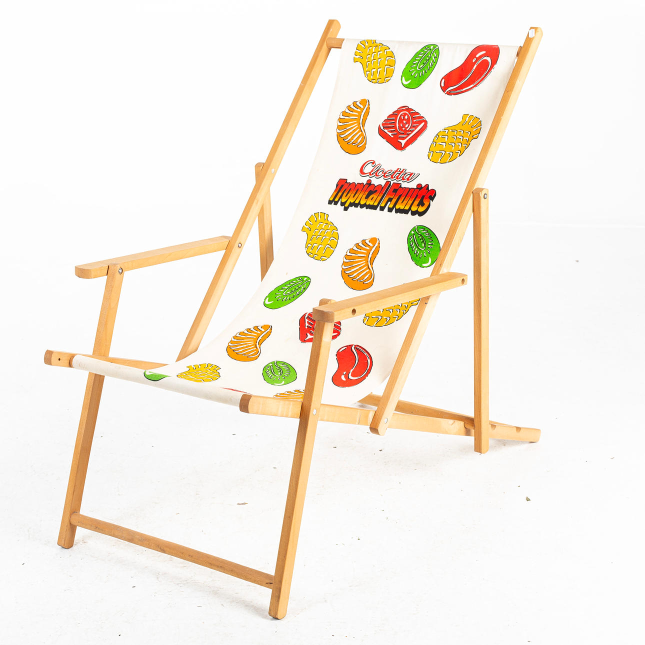 SUN LOUNGER.