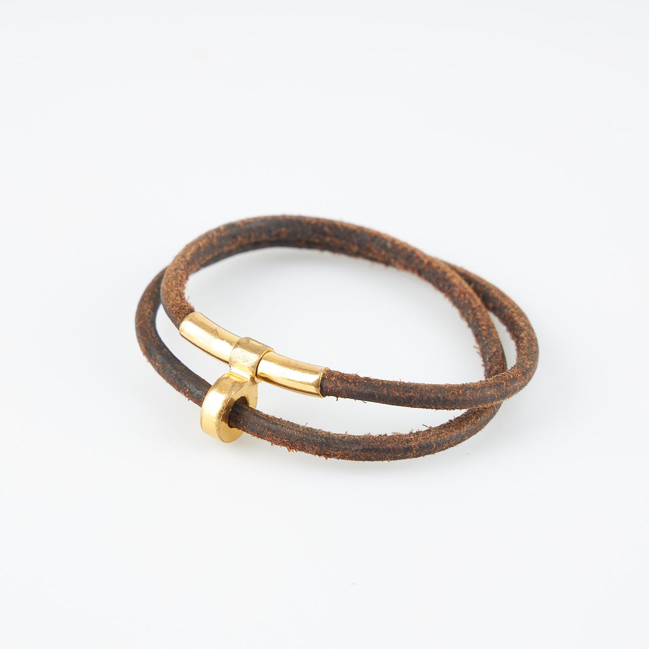 HERMÈS, armbånd, læder, gul metal.