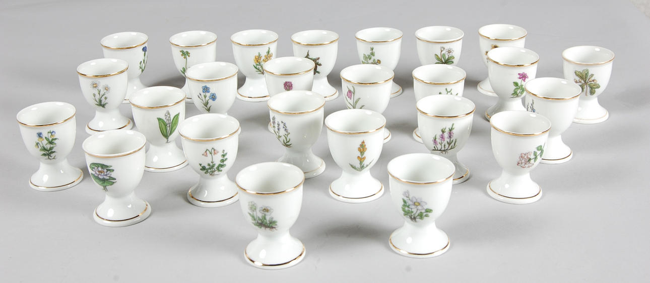 ÄGGKOPPAR, porslin, 25 delar.