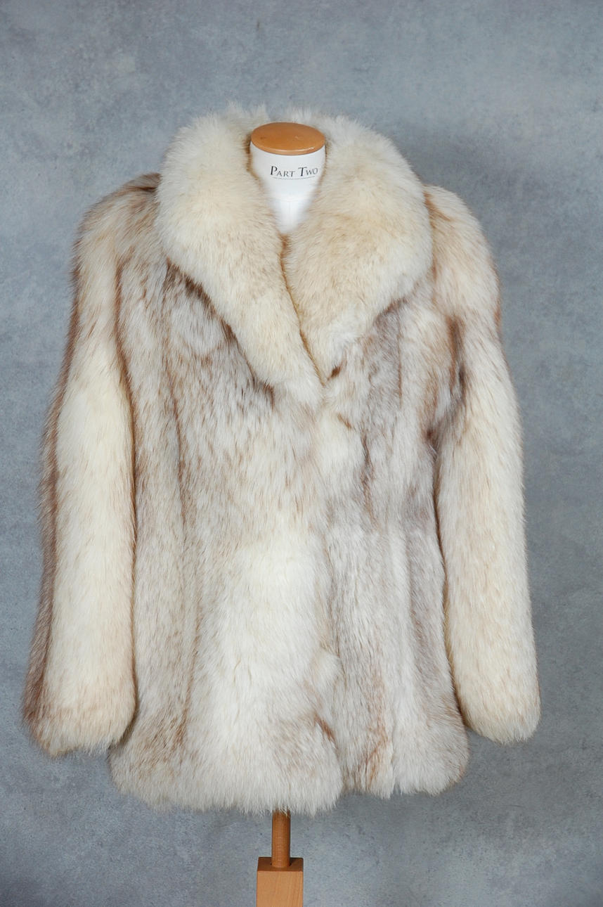 PÄLSJACKA, Saga Fox.