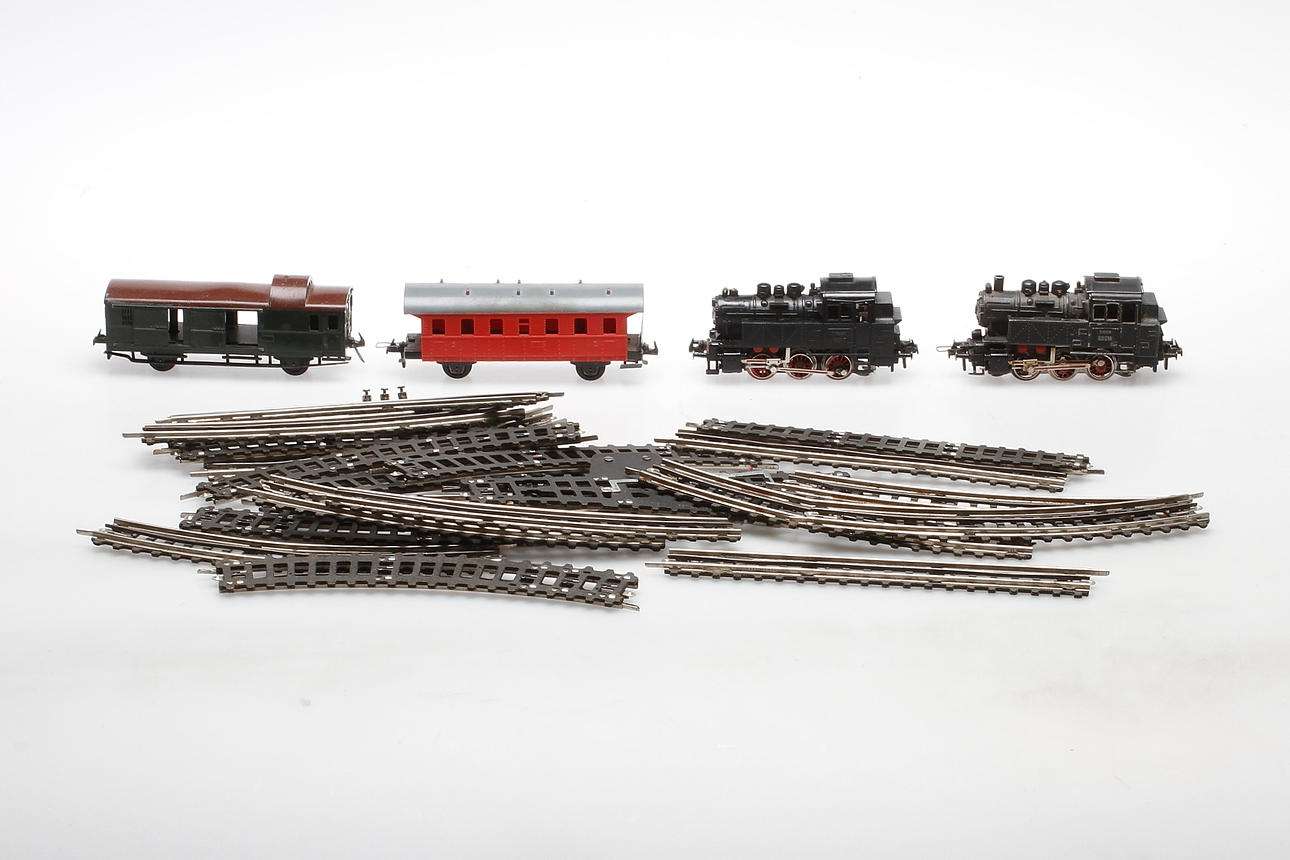 MODELLJÄRNVÄGSDELAR, Trix, Tyskland.