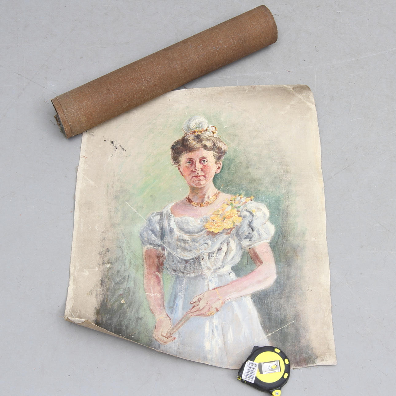 ELEONORA HENNING LINDSTROM. 2 st, Porträtt samt landskapsmotiv, olja på duk, signerade.