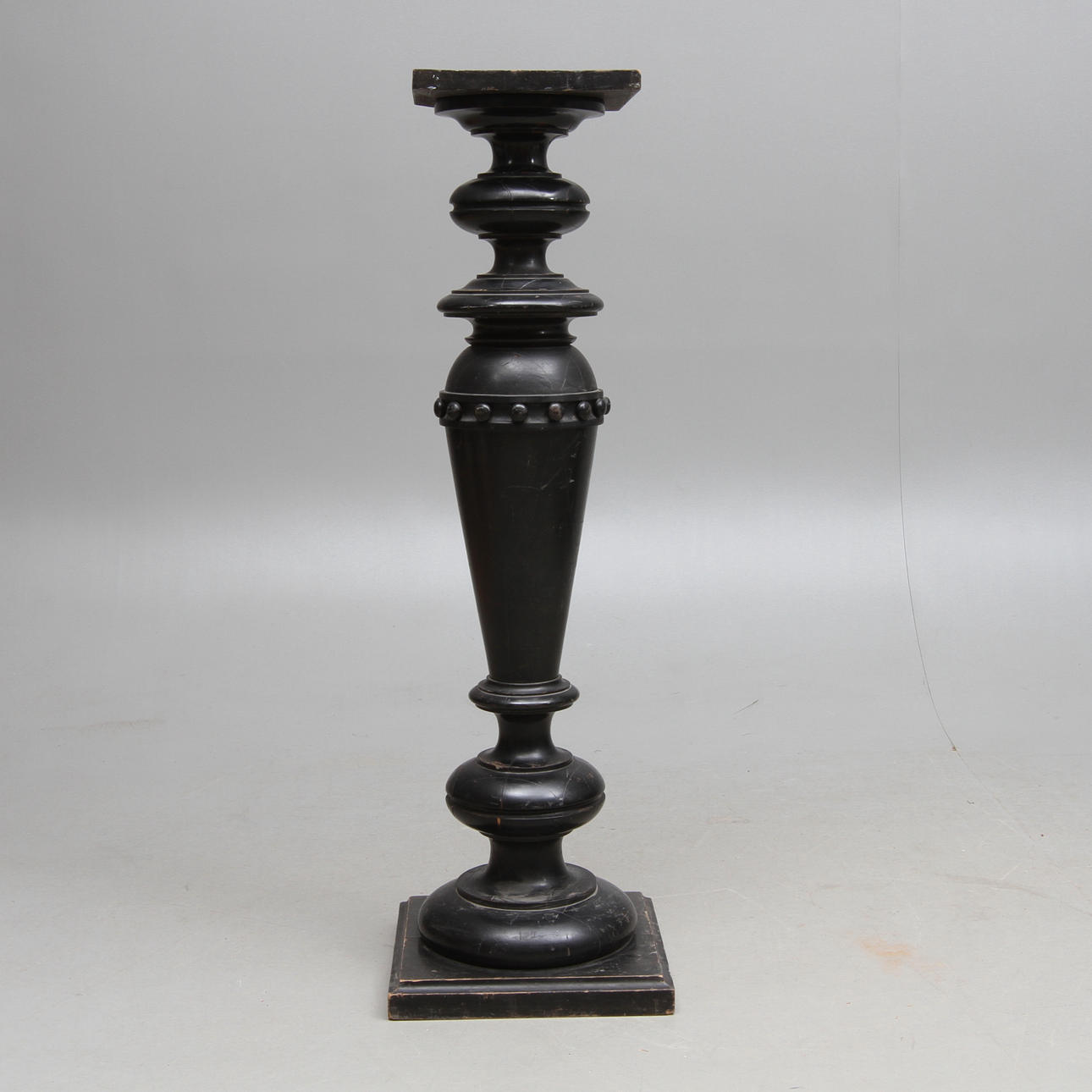 PIDESTAL, 18/1900-tal.