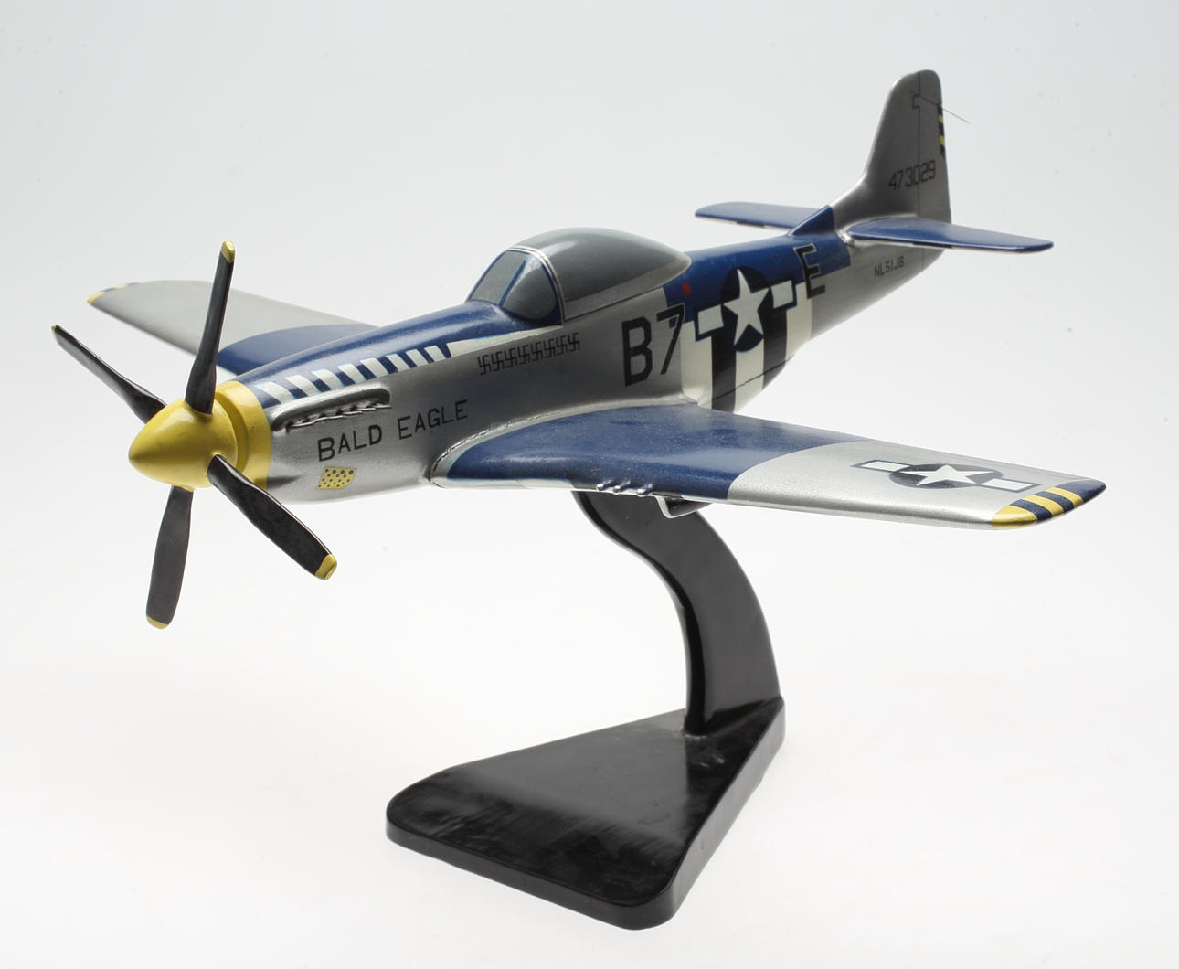 MODELLFLYGPLAN, "Mustang P-51", trä, 1900-tal.