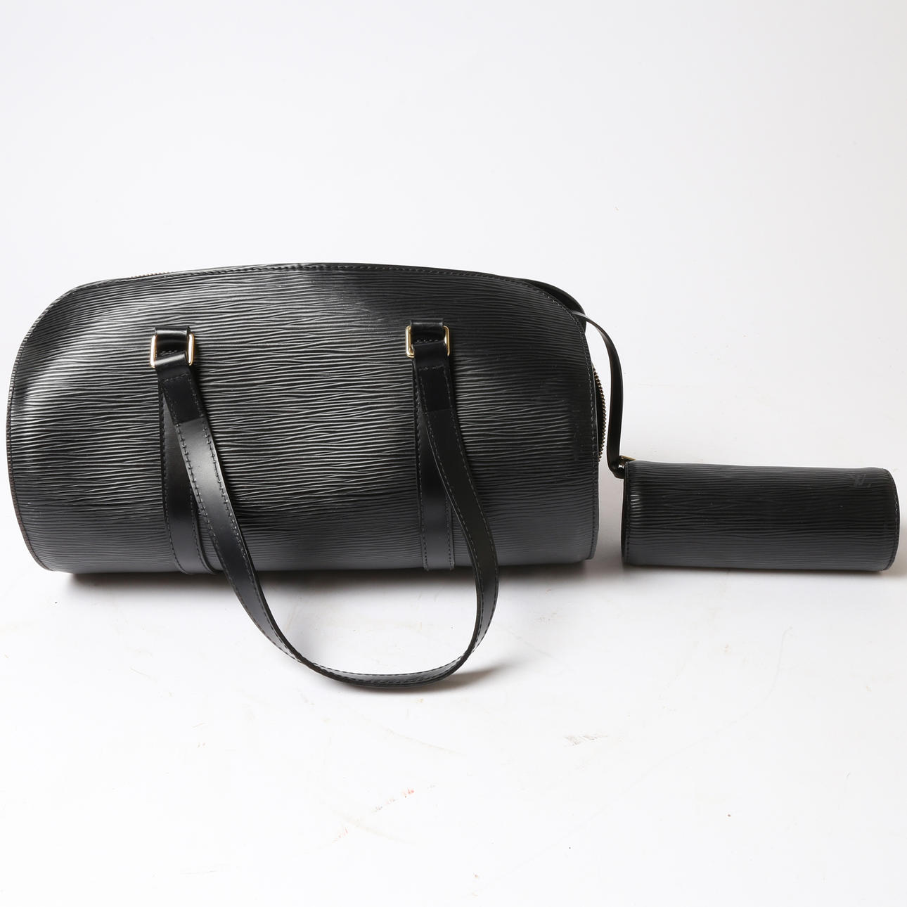 EN LOUIS VUITTON SOUFFLOT BEDFORD VÄSKA.