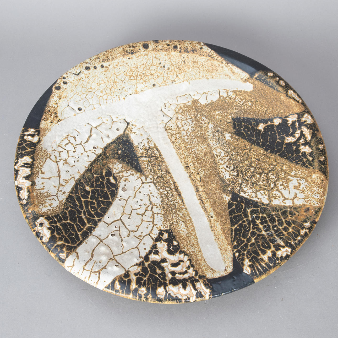 BARBARA STEHR. large wall plate.
