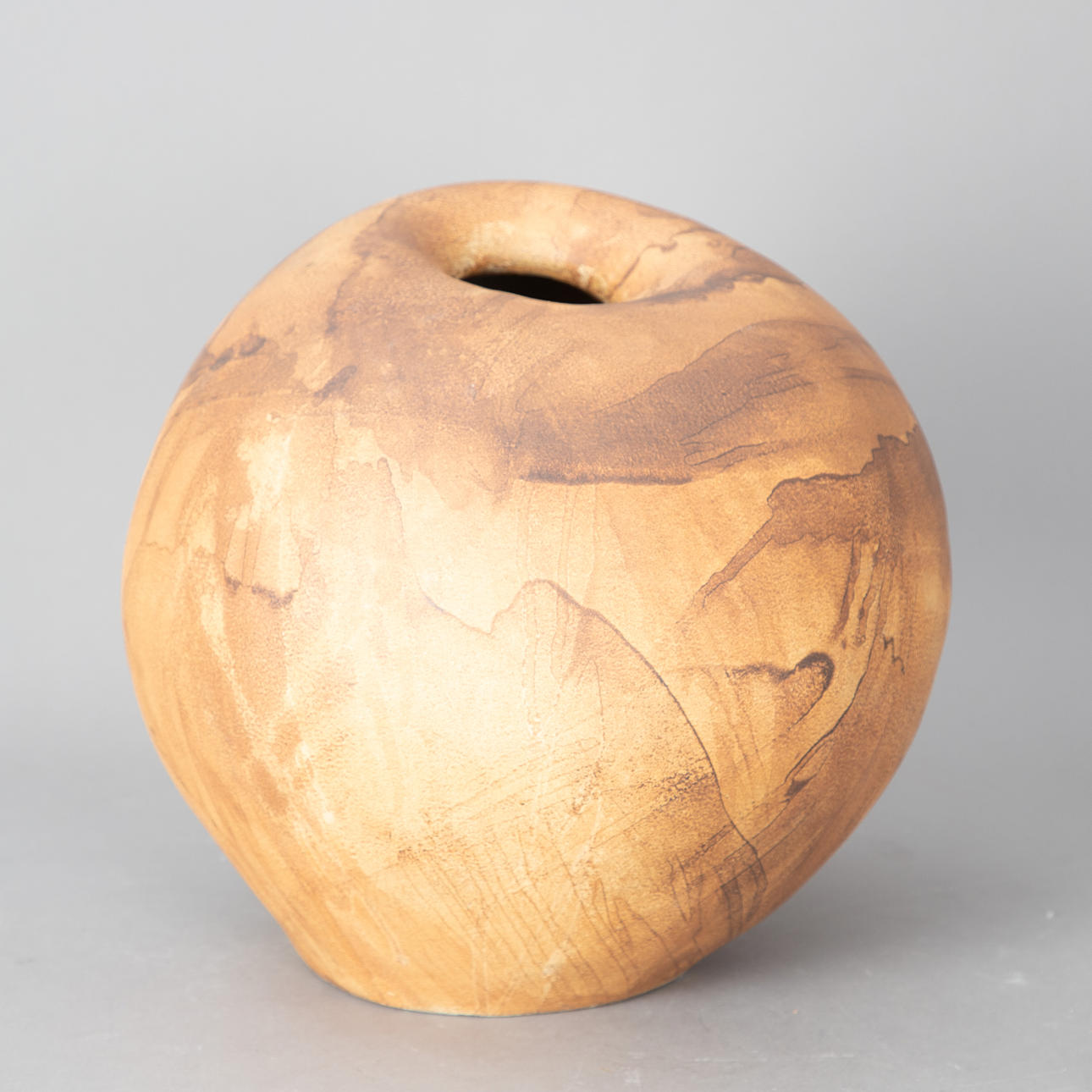 GERHARD LIEBENTHRON. Keramik Bodenvase, 2. Hälfte 20. Jh.