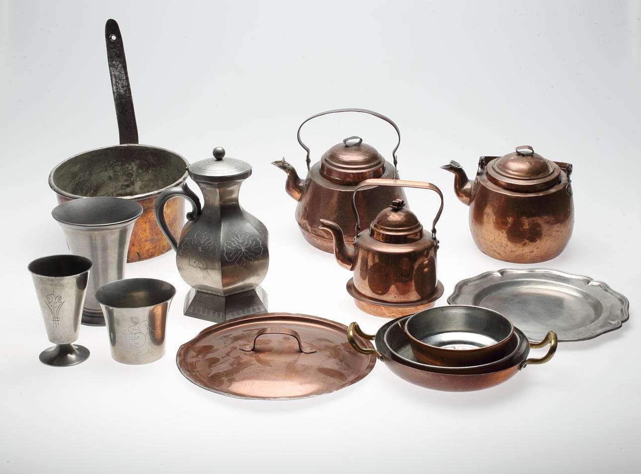 KOPPAR och TENN, 13 delar, 18/1900-tal.