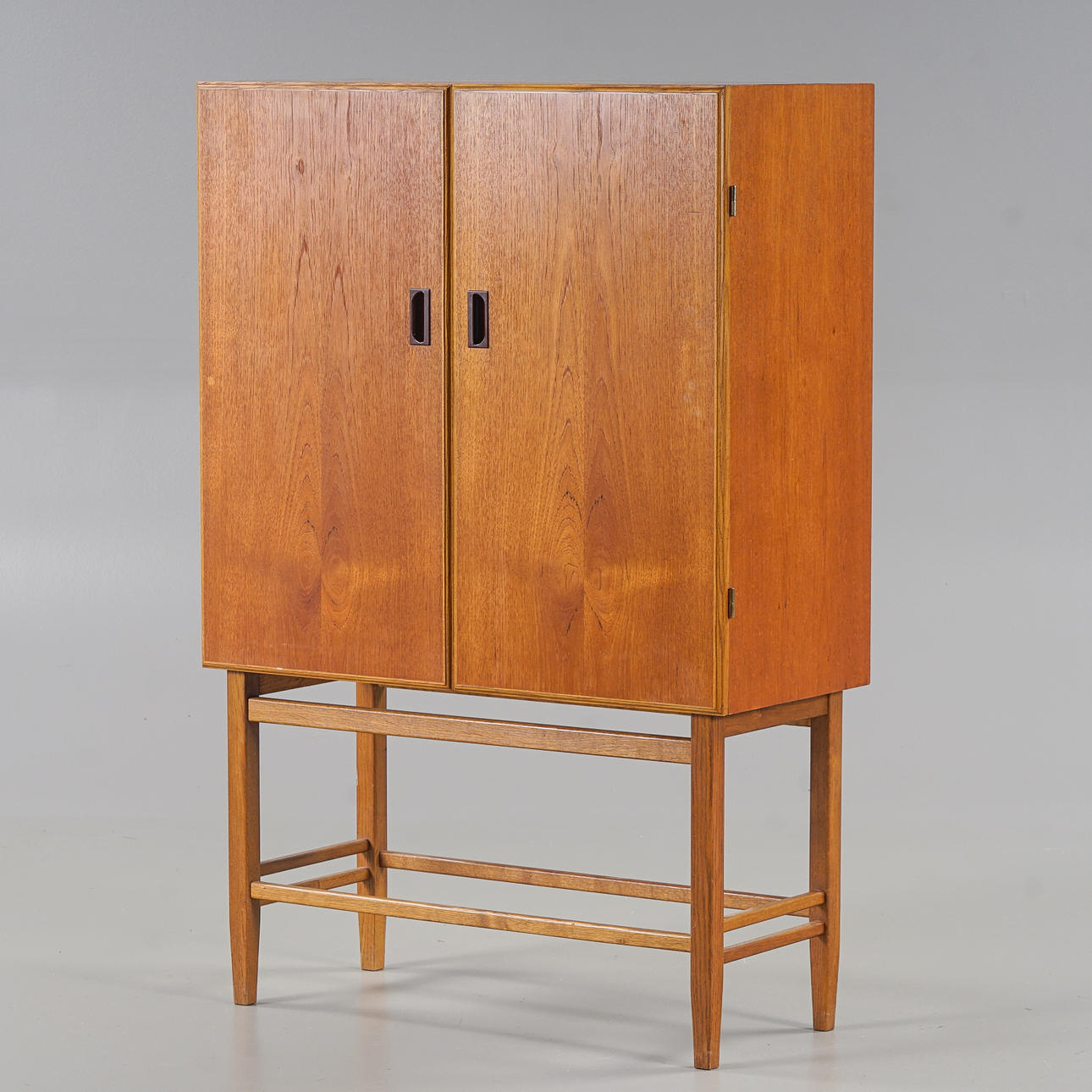 SKÅP AB Förenade Möbelfabrikerna Linköping, 1950-tal.